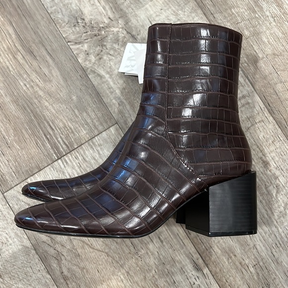 ZARA Mid-Height Ankle Boots - Picture 11 of 13